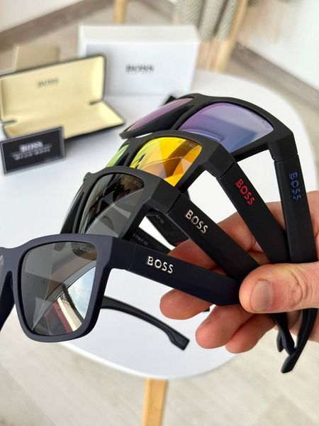 Стильные мужские очки Хьюго Босс в стиле Wayfarer, 1 Black Matte C1 901-OK фото