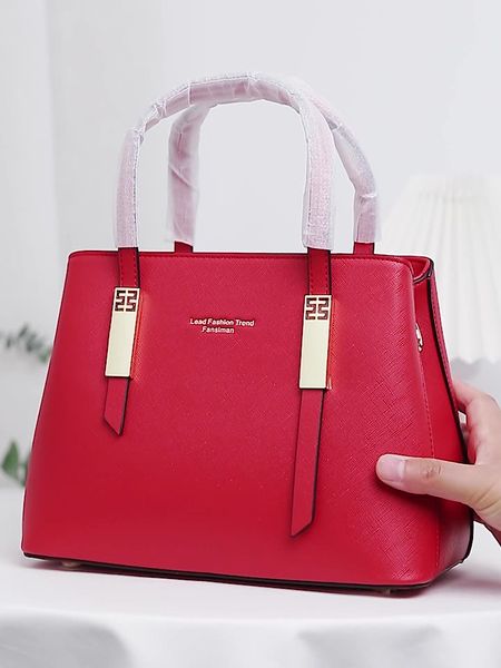 Стильна жіноча сумка червона F577 фото
